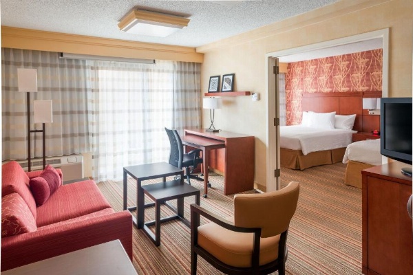 Courtyard by Marriott Des Moines West/Clive image 15