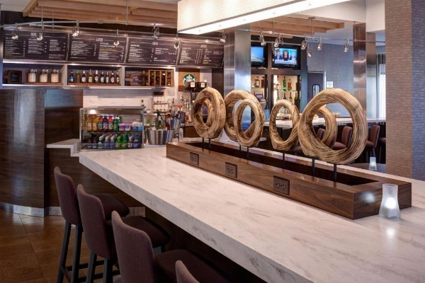 Courtyard by Marriott Des Moines West/Clive image 26